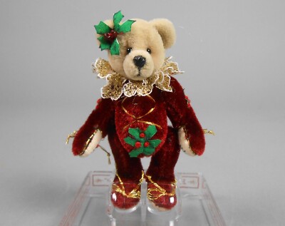 Barton's Creek Miniature Bear Holly Christmas Bear 3'' designed by Janet Wilson
