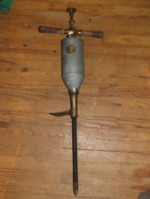 ancien outil de vigneron viticulteur pal injecteur antique