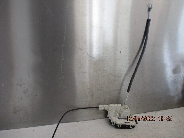 Volkswagen Crafter NSF 2015 lado del pasajero mecanismo de bloqueo de puerta delantera 45011168 Foto 2 de 4