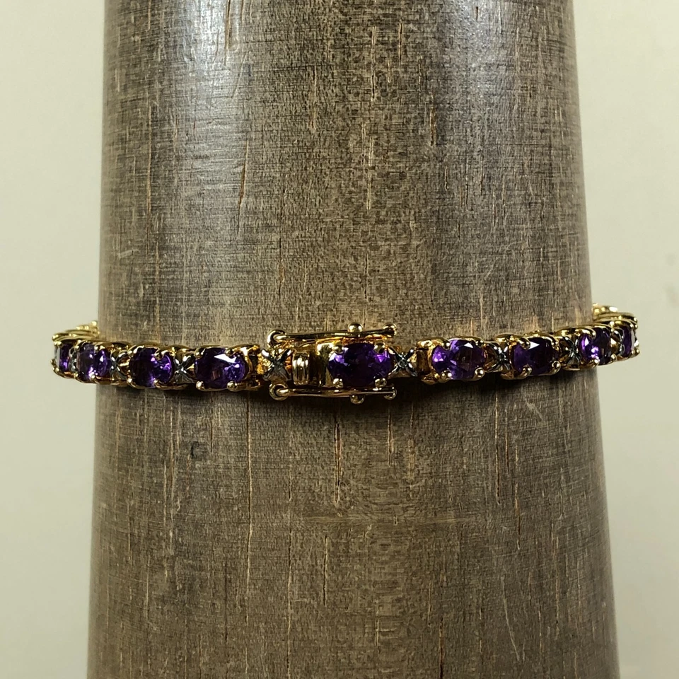 Reloj de cuarzo ovalado pulsera piedra cristal granate Avon para mujer F69273-1/P 7 1/4" Foto 4 de 4