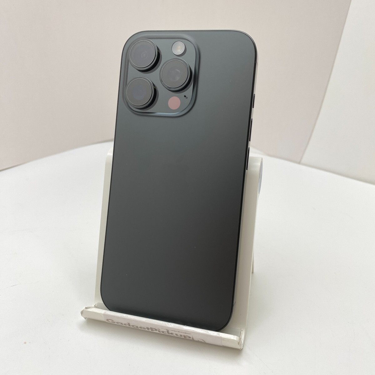 【新品未開封】iPhone 16 Pro 512GBブラックチタニウム iPhone - 新品未開封品 iPhone16 Pro 512GB ブラックチタニウム