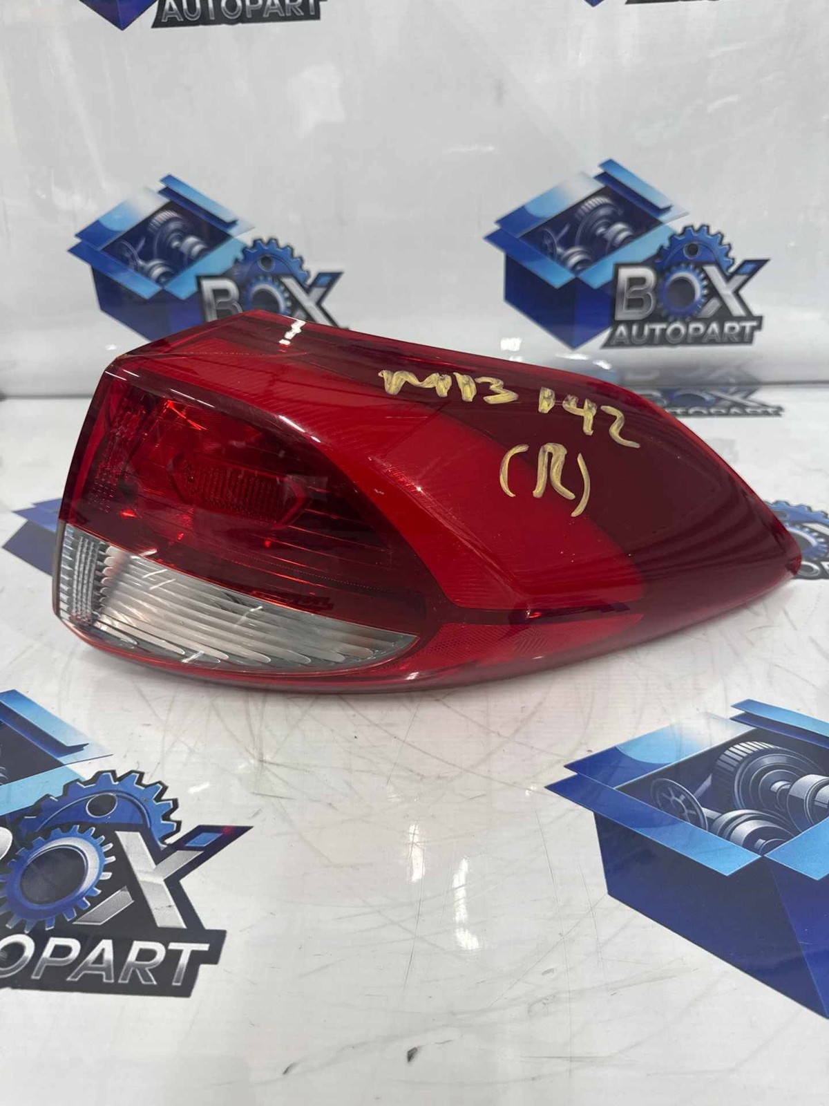 2016-2018 HYUNDAI TUCSON Tail Light Tail Lamp Right Passenger Side OEM