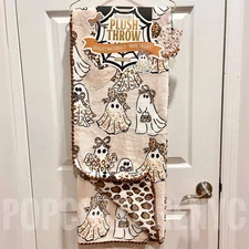 Envogue Reversible Leopard Ghost Plush Throw