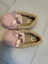 Deluxe by Dearfoams Girl's Slipper size 2/3 Pink