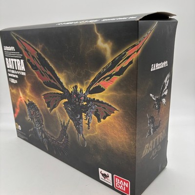 Bandai S.H.MonsterArts Godzilla Vs Mothra Battra Adult Larva
