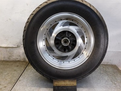 Suzuki VZ800 Marauder JS1AF Felge Rad hinten Hinterrad Reifen geprüft ok
