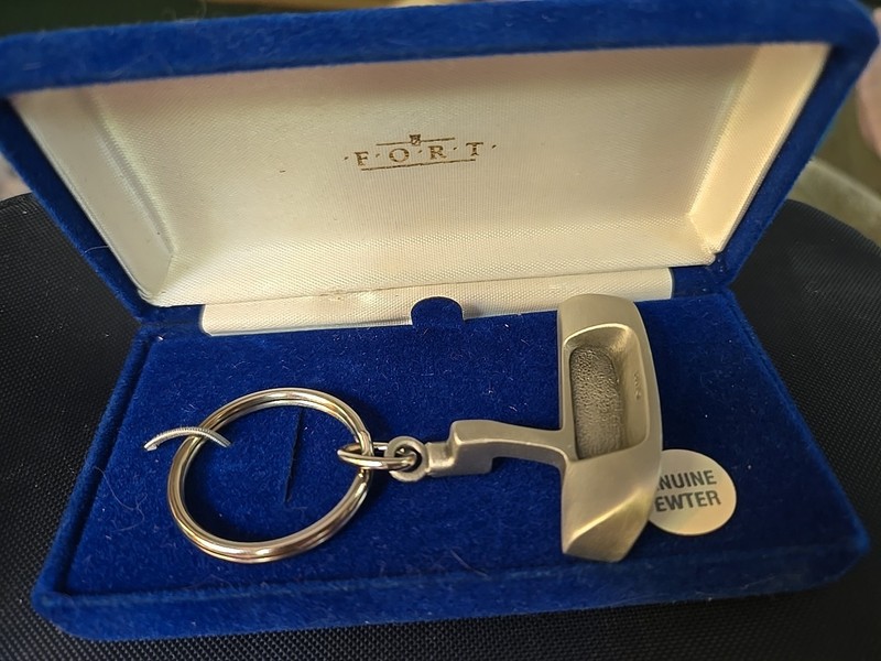 F.O.R.T USA Pewter Key Chain Golf Putter In Original Blue Velvet Gift Box