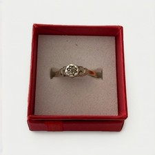 18ct gold and platinum vintage natural Diamond engagement ring 2.29 Grams Size N