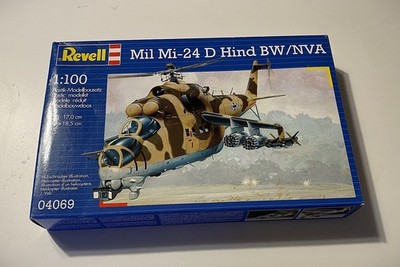 Revell 04069 Mil Mi-24 D Hind BW/NVA 1:100 in OVP