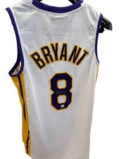 NBA Jersey LA Lakers Kobe Bryant #8 Signed Autographed PSA/DNA