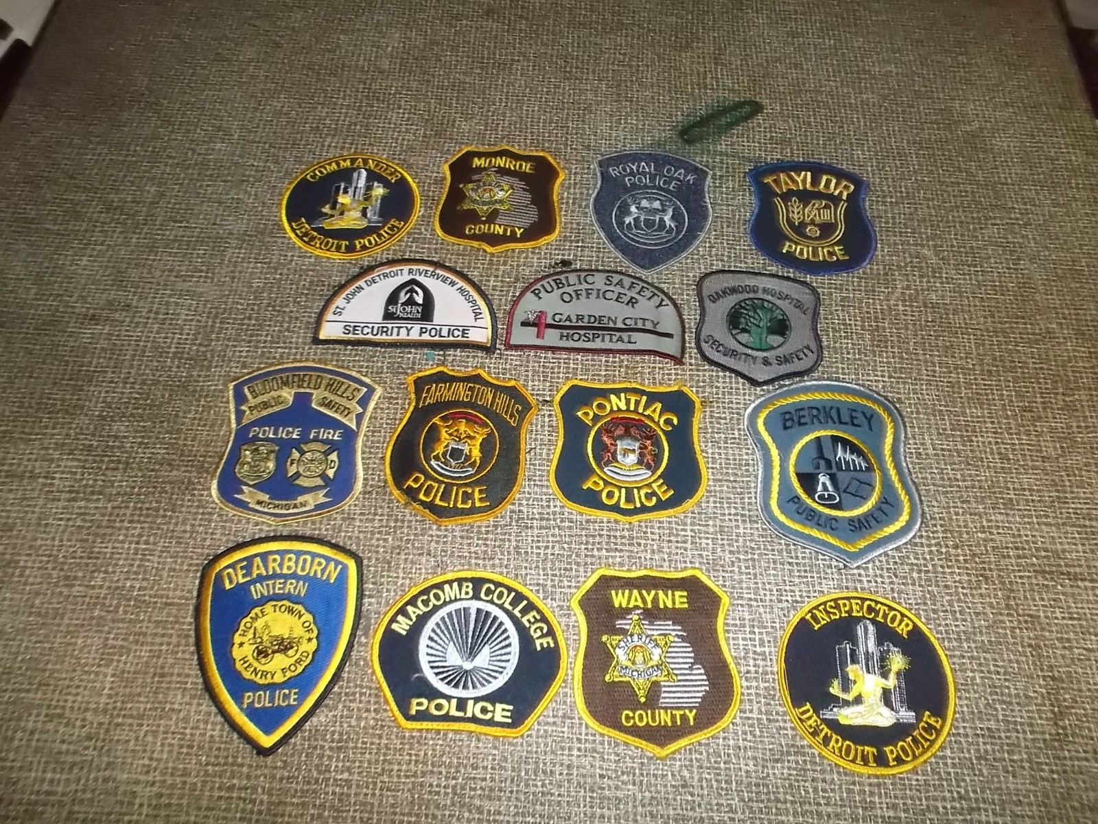 Picture 1 of 5