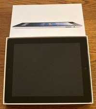 Apple iPad 4th Gen 64GB Wi-Fi A1458 Silver 9.7  Excellent Condition 
