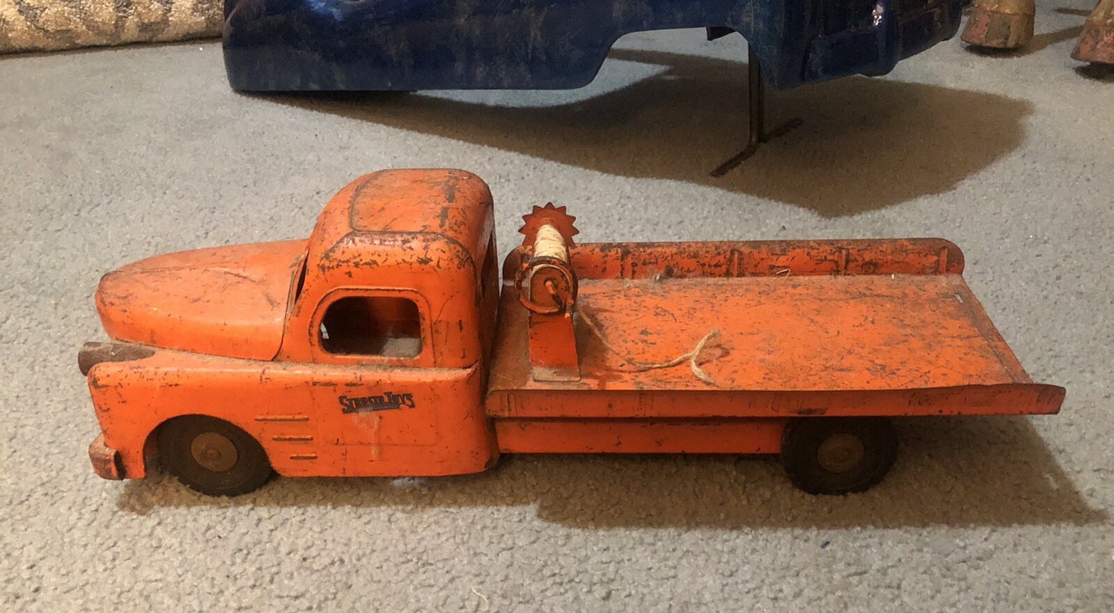 Picture 5 of 12