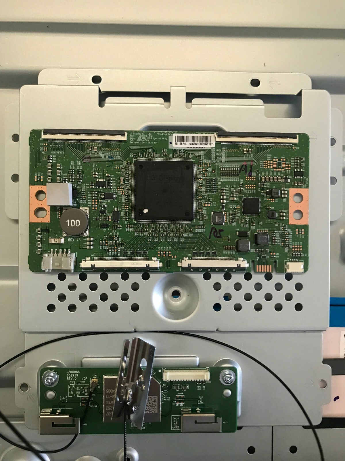 Sony Bravia 75" 4K Smart LED XBR75X850F TCon board. Part 6871L