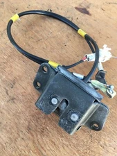 96 97 98 99 00 01 02 Toyota 4Runner Liftgate Rear Door Lock Latch Actuator OEM
