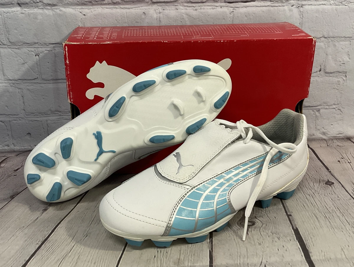 Cheap puma sales soccer cleats womens