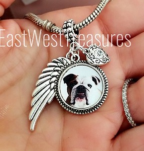 english bulldog pendant
