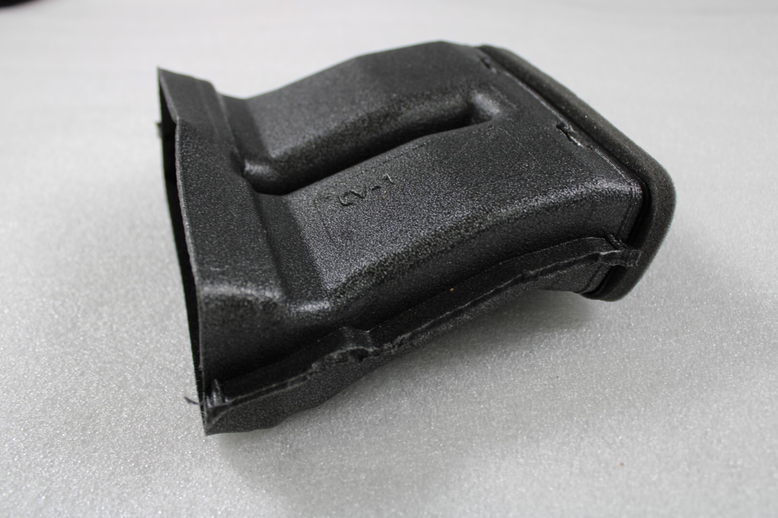 Lamborghini Urus, Rear AC Outlet Duct, Used, P/N 4ML815217