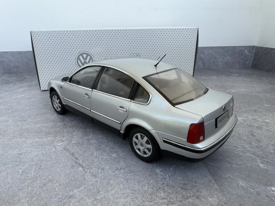 Volkswagen Passat 1/18 Anson - Immagine 2 di 4