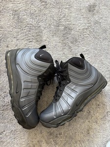nike air bakin posite green