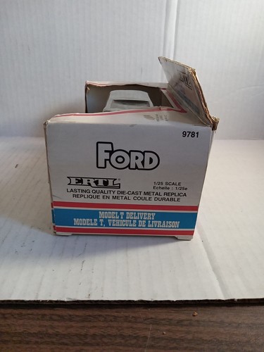 ERTL Hudsons Bay Co. 1913 Ford Model T Delivery Truck Bank 1:25 Scale (Diecast) - Picture 6 of 8