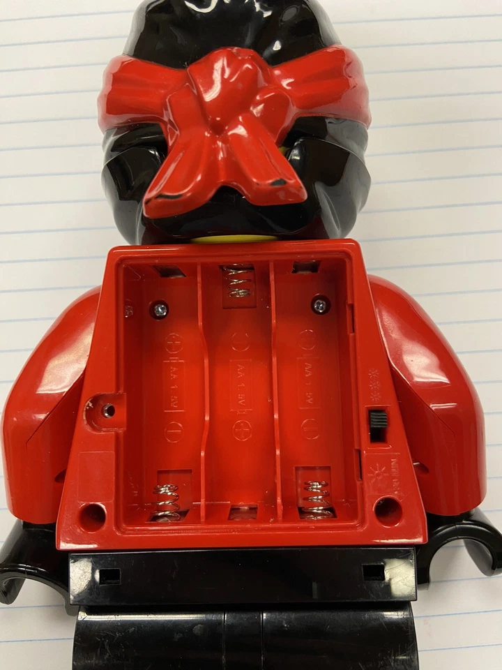 Rare Retired 2017 Lego Kai 20cm Red Ninjago Masters Of Spinjitzu LED Torch Light - Image 3 of 4