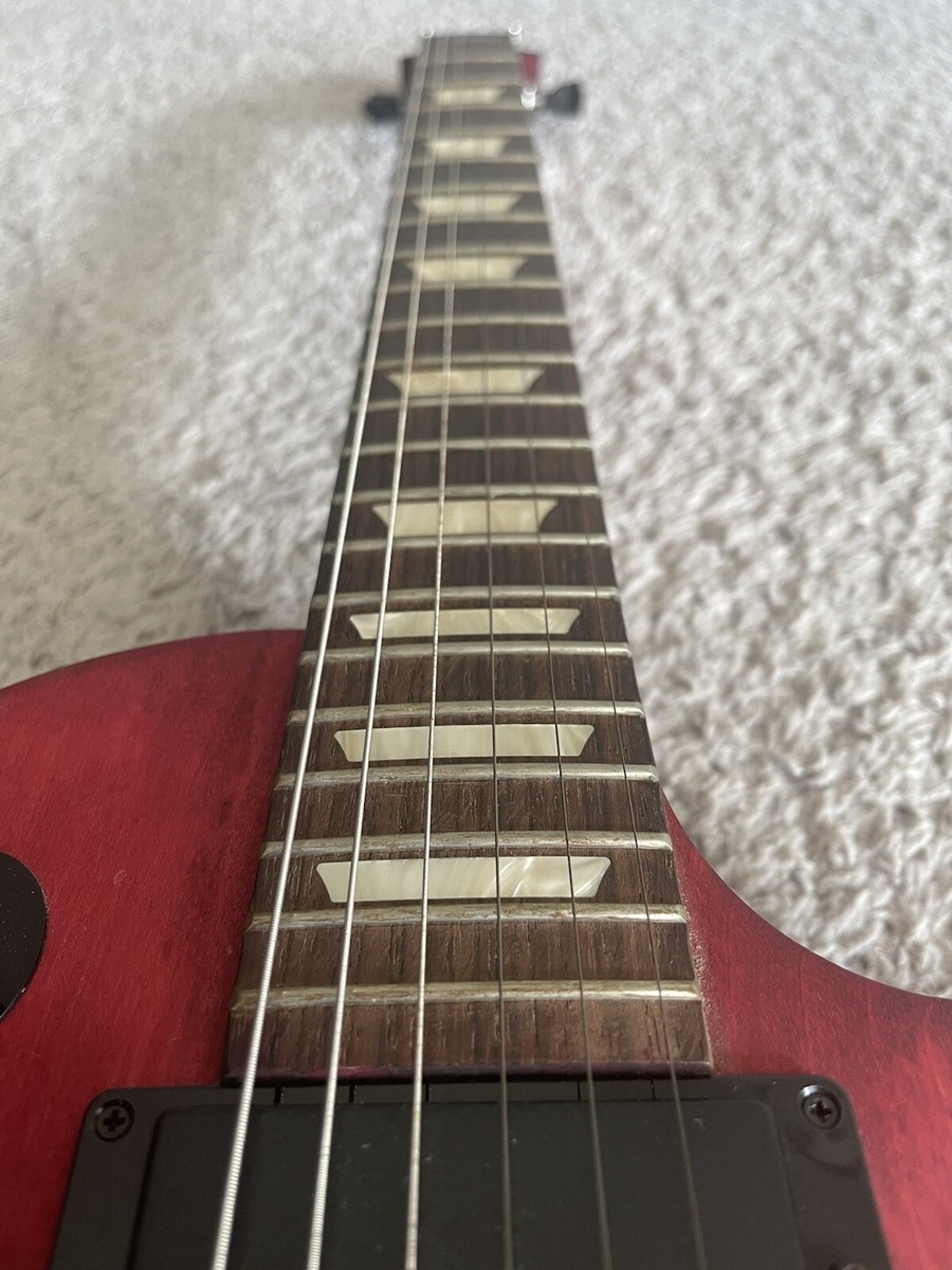 Gibson USA LPJ 2012y, Satin Cherry レスポール Gibson Les Paul LPJ - Cherry Satin | Sweetwater