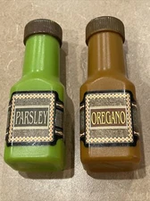 2x Step 2 Pretend Play Food Spice Condiments Bottles Parsley Oregano REPLACEMENT