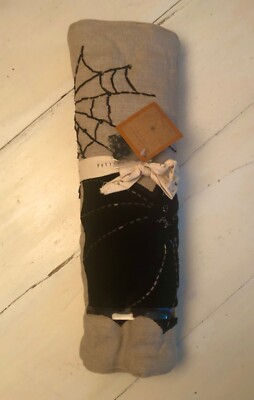 VTG Pottery Barn Halloween Table Runner Beaded Spider Webs & Bats 16X90 SPOOKY!!