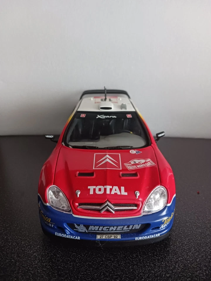 Miniature de rallye - Citroën Xsara WRC- 1/18 - Sébastien Loeb Red bull - Photo 2/4