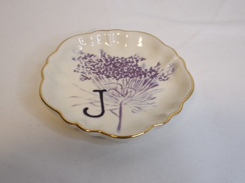 Anthropologie Home Botanical Floral Monogram Initial Trinket Dish Tray Letter J - Picture 3 of 6