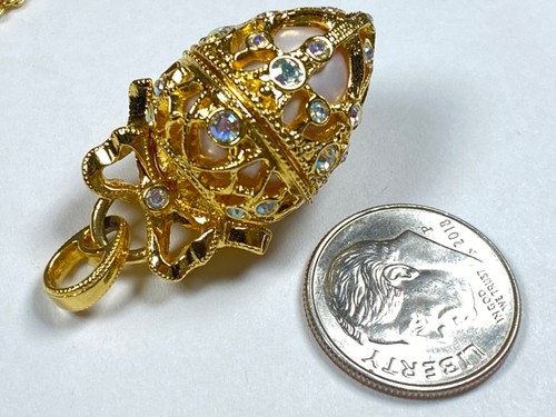JOAN RIVERS Gold Tone Faberge Jeweled Egg Pendant Necklace - Picture 3 of 12