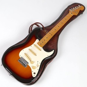 Fender USA Stratocaster 1984年製 ハードケース付き 1984 Fender Stratocaster | eBay