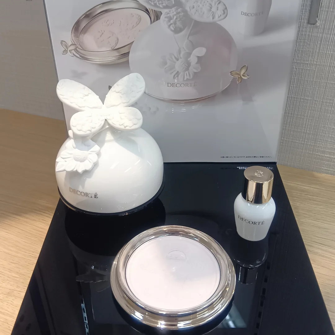 Cosme Decorte 2025 Marcel Wanders Collection Floral Mirage Face