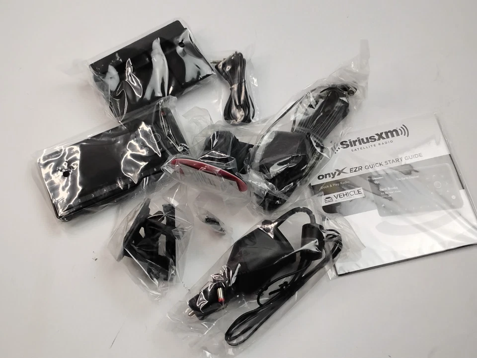 Kit Radio Vehículo SiriusXM Onyx EZR (SXEZR1V1 2024) Nuevo/Caja Abierta Foto 3 de 4