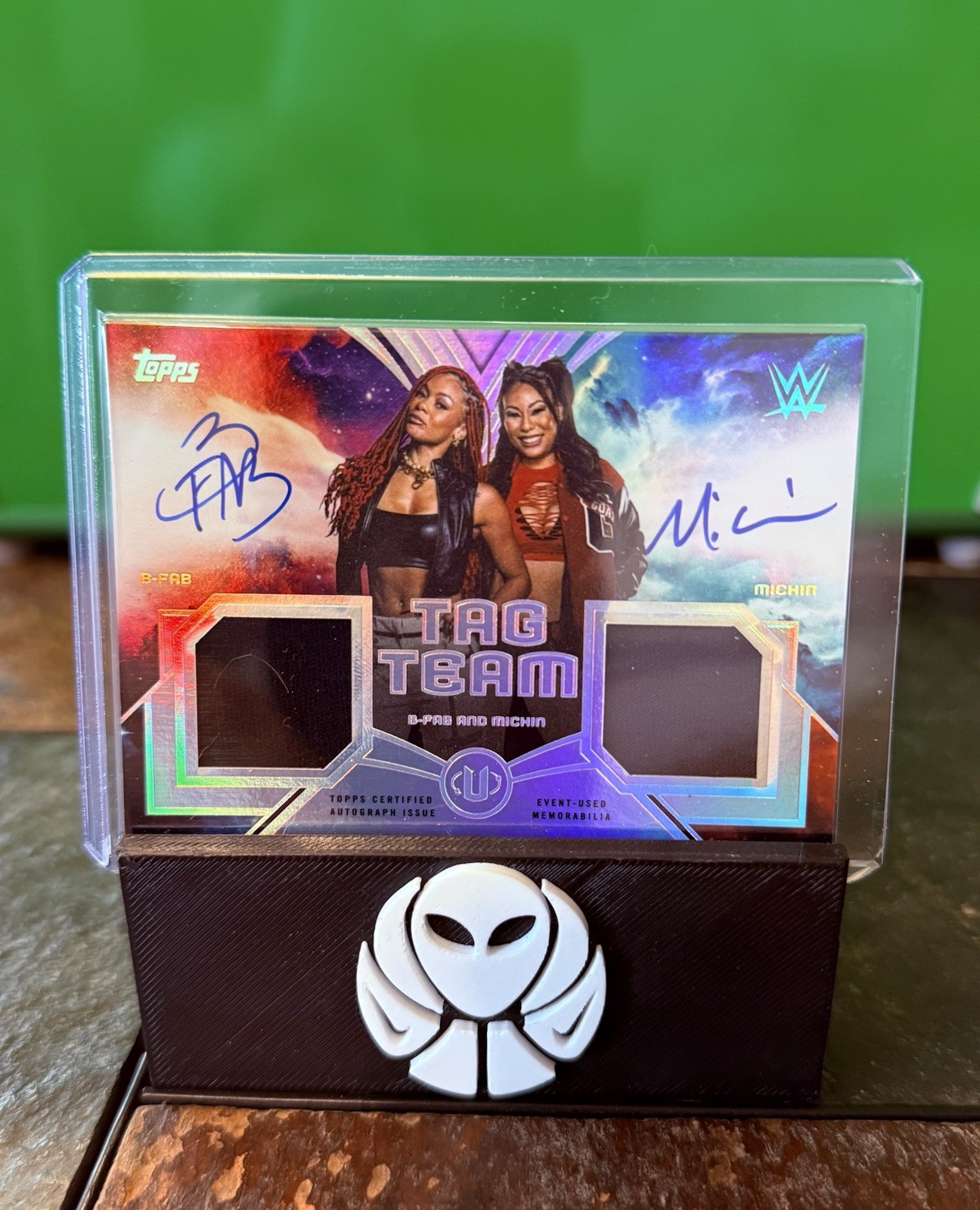 2026 Topps Universe WWE B-FAB & Michin Tag Team Relic DUAL Autograph