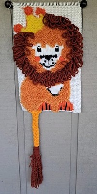 Vtg Jungle King Lion Latch Hook Completed Wall Hanging Zoo Nursery Daycare Decor