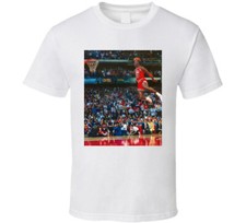Camiseta Michael Jordan Dunking From The Free Throw Line