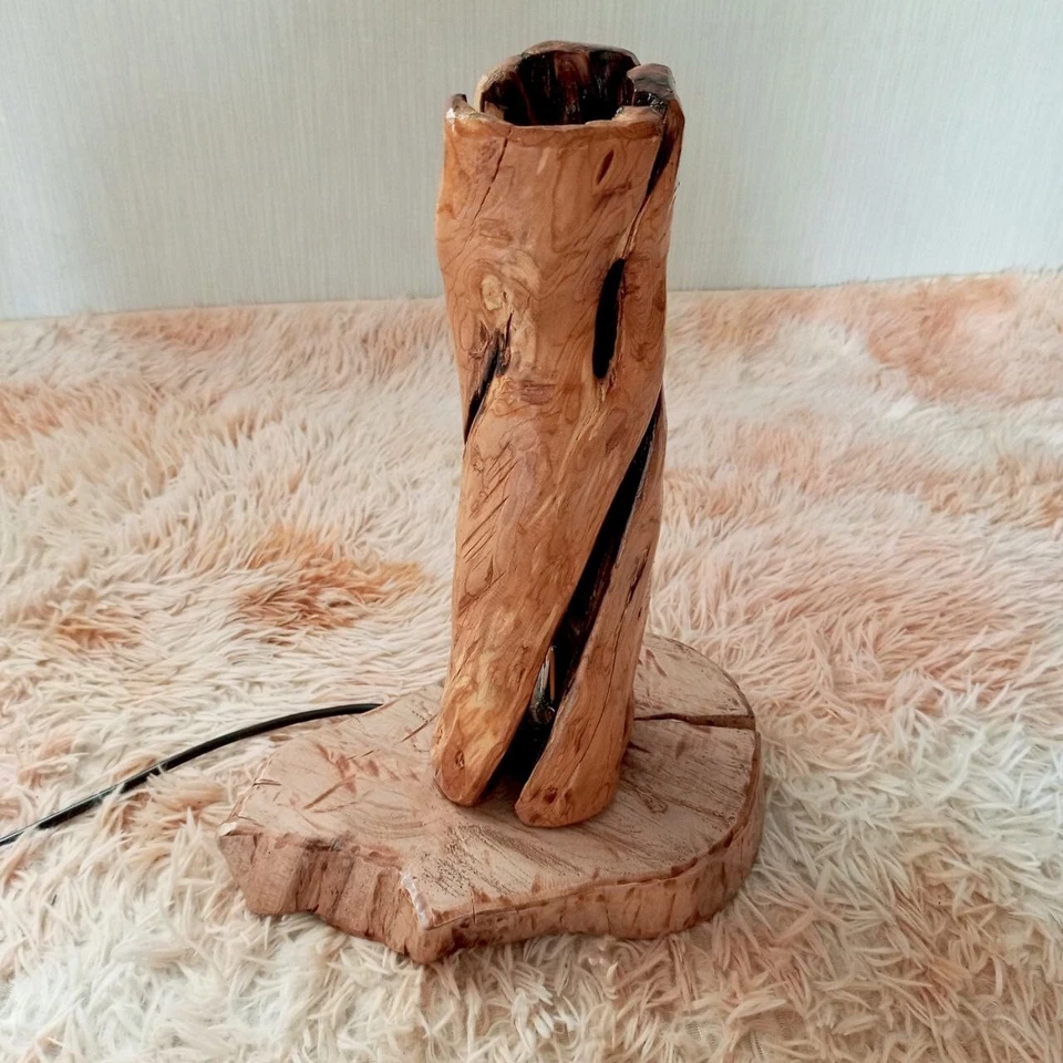 Lámpara de Noche de Madera, EXCLUSIVA Lámpara Hecha a Mano, Lámpara de Madera Natural, Envío GRATIS Foto 2 de 4