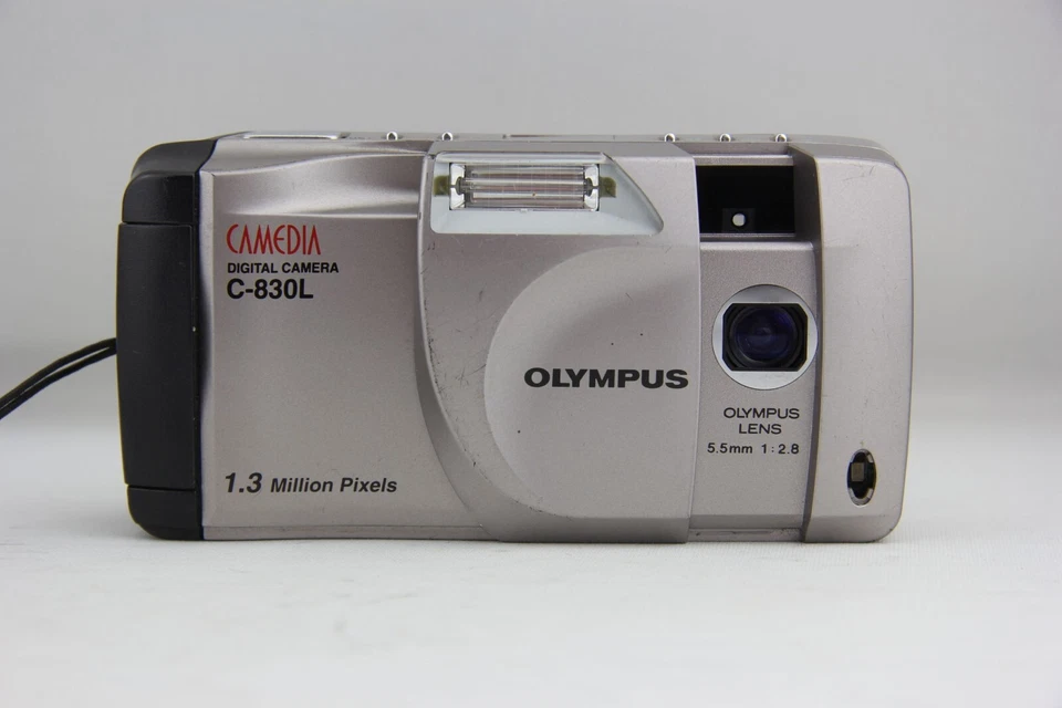 Olympus Camedia C-830L 1.3 MP Vintage Digitalkamera # 11608 - Bild 2 von 4