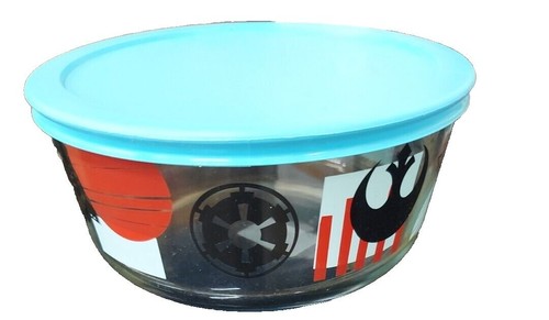 Pyrex 7 cup Blue Cup Glass Storage Container Hello Kitty - Picture 2 of 2
