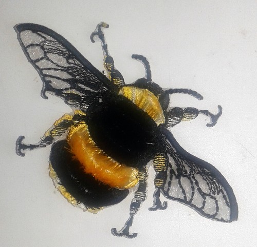Bumblebee Velvet Handmade Handmade Embroidered Patch - Picture 2 of 7