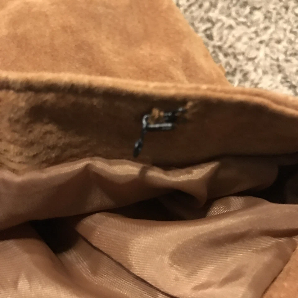 De Colección Marrón Gamuza Abrigo Falda Forrada Para Mujer Talla 5/6 Súper Suave Linda Borla B20 Foto 3 de 4