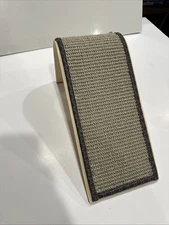SmartyKat Sisal Angle Cat Scratch Ramp 