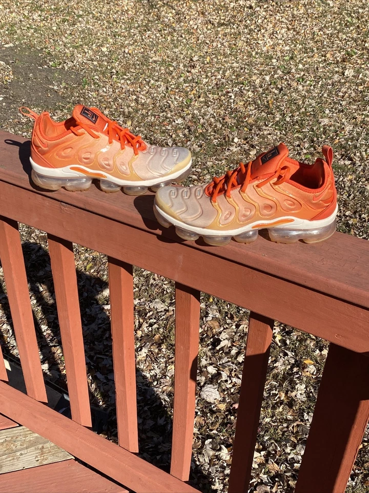 Nike Air Vapormax Plus Guava Ice Rush laranja preto DQ8588-800 feminino tamanho 10W - Imagem 3 de 4