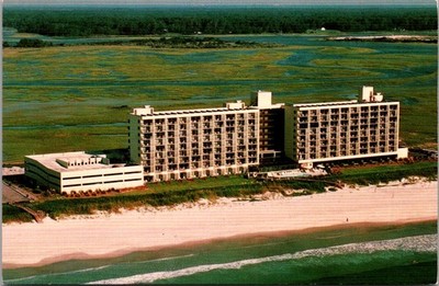 Shell Island Resort Hotel, Wrightsville Beach NC Vintage Postcard B136