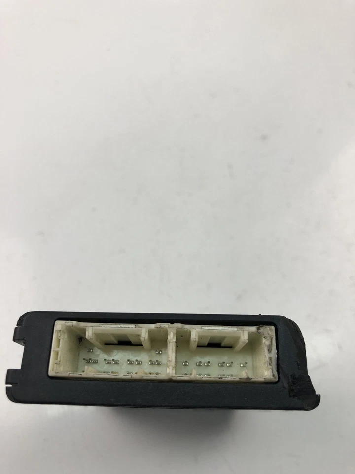 Centralina TOYOTA YARIS P9 89690-0D010 27349720 - Immagine 3 di 4