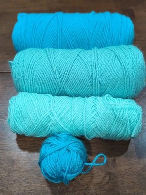(Yarn Lot of 3) Unbranded Yarn Skeins/Ball, Various Colors of Aqua