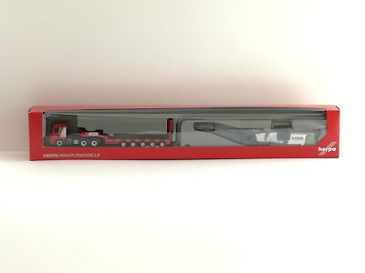 Mercedes-Benz Actros low boy semitrailer Wirtgen 250i- 1:87 (Herpa item: 311700)