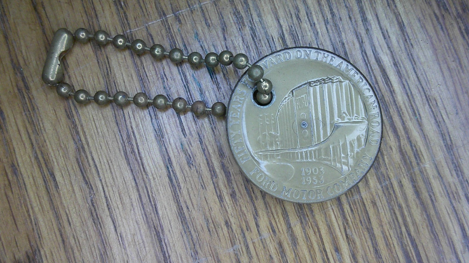 vintage plastic key chain Ford 50th anniversary coin w/ Henry, Edsel